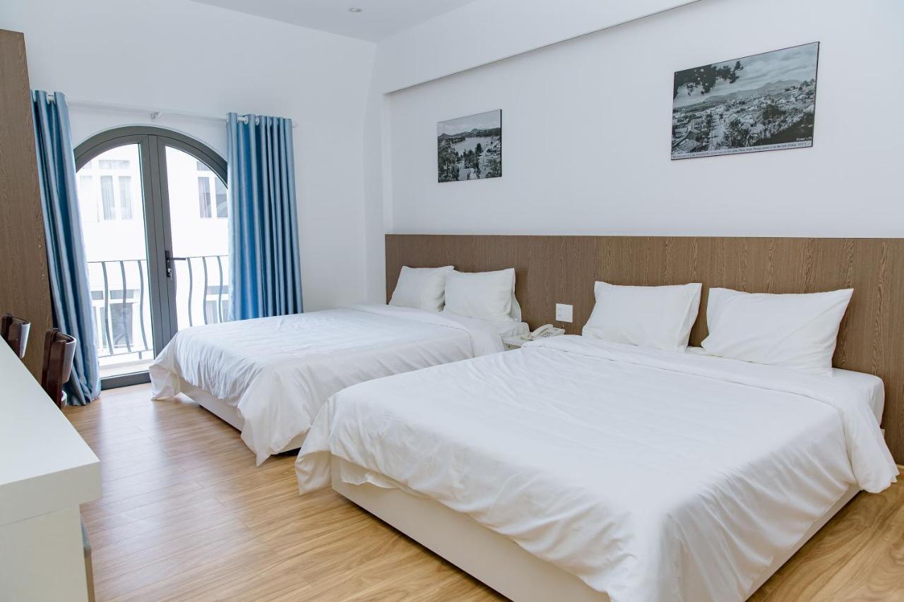 Hotel Khách Sạn Đạt Thịnh Da Lat Esterno foto
